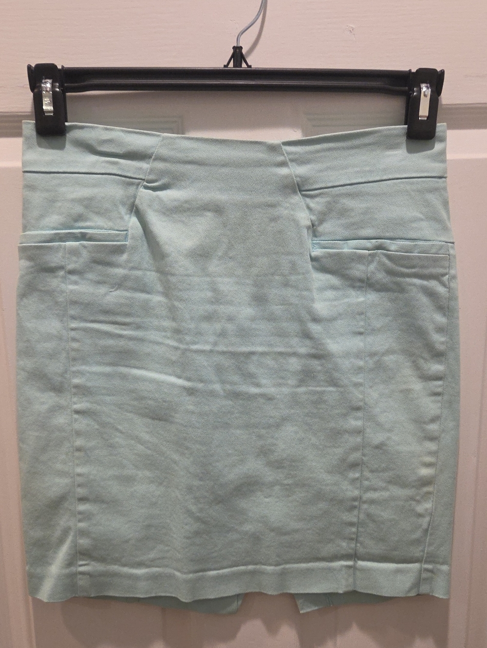 H&M Mint Green Pencil Skirt